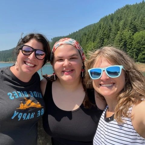 Who's got six thumbs and loves the Santiams??? Here's a hint: it's us!!!It was an amazing day for a quick tour and a fun photo: Brandin (on the left) and Shannon (on the right) are the Executive Directors of the North and South Santiam Watershed Councils, respectively. Marie, in the middle, works in BOTH basins with BOTH councils as the shared Wildfire Adapted Communities Specialist. Together, we help provide coordinated services that span the entire Santiam basin. And that makes for some pretty good days. #northsantiam #southsantiam